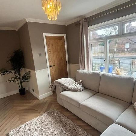 Stylish 2Bed - Manchester - Free Parking Hyde Εξωτερικό φωτογραφία