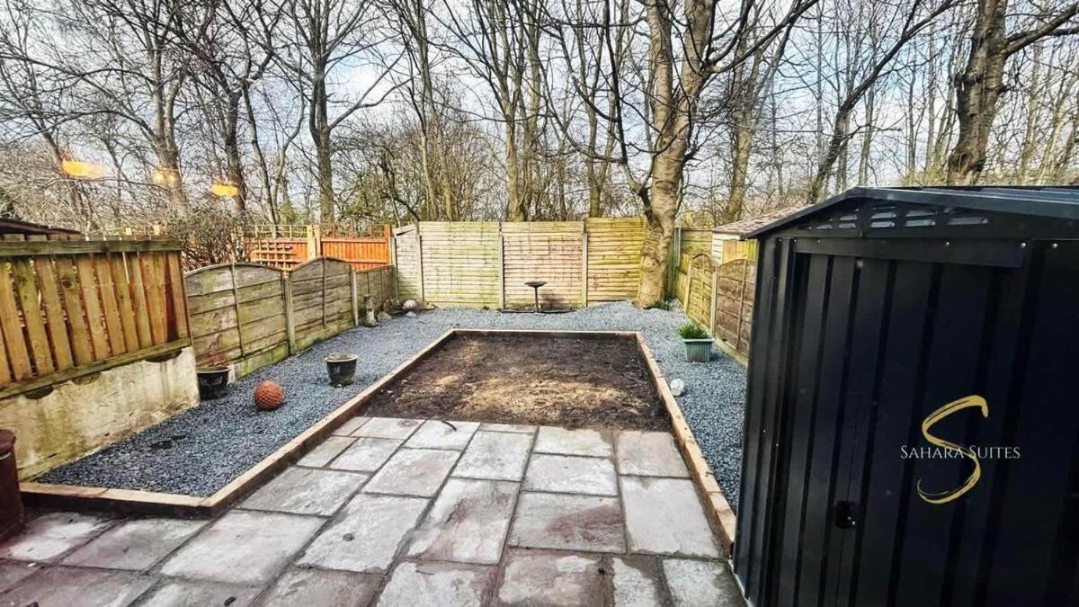 Stylish 2Bed - Manchester - Free Parking Hyde Εξωτερικό φωτογραφία