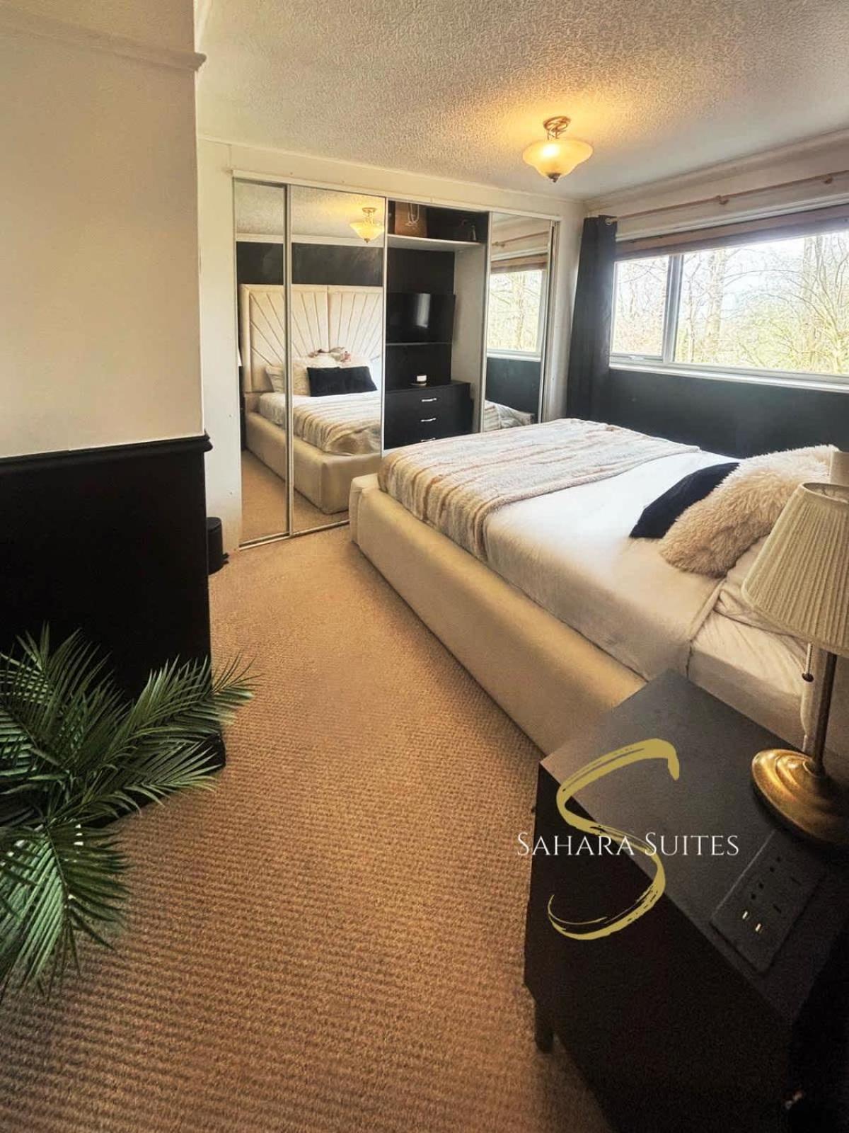 Stylish 2Bed - Manchester - Free Parking Hyde Εξωτερικό φωτογραφία
