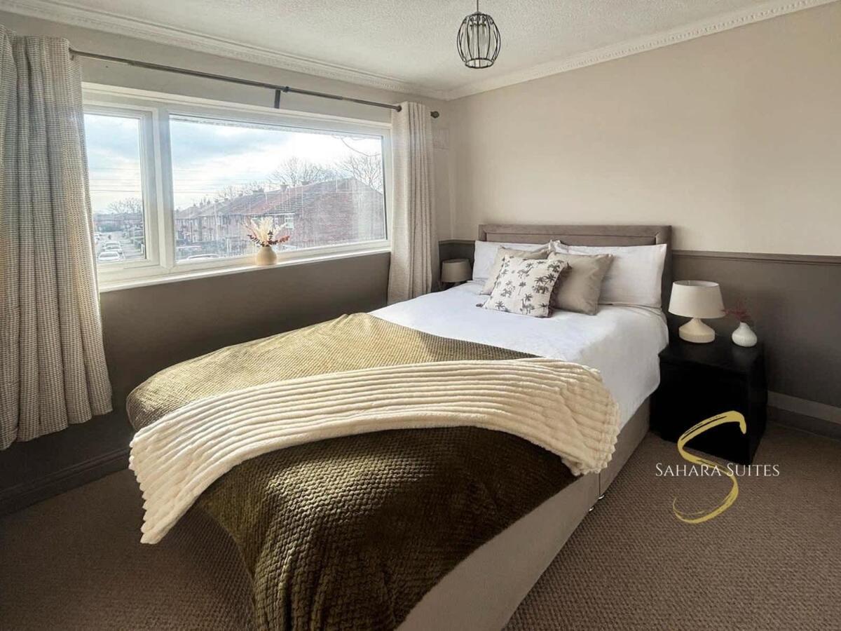 Stylish 2Bed - Manchester - Free Parking Hyde Εξωτερικό φωτογραφία
